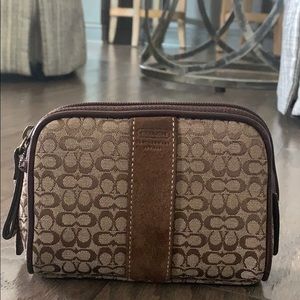 A Coah mini purse/bag